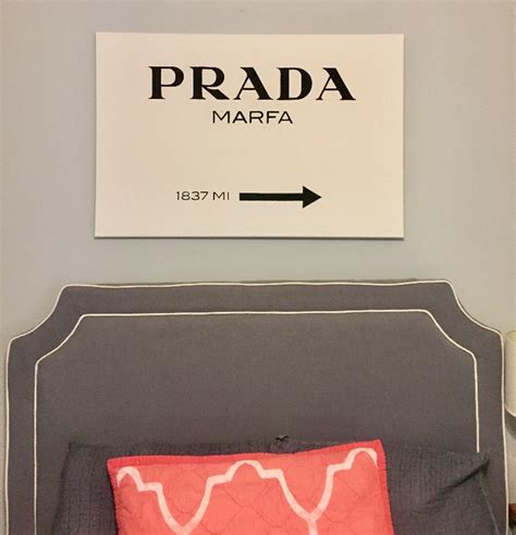 prada marfa sign diy